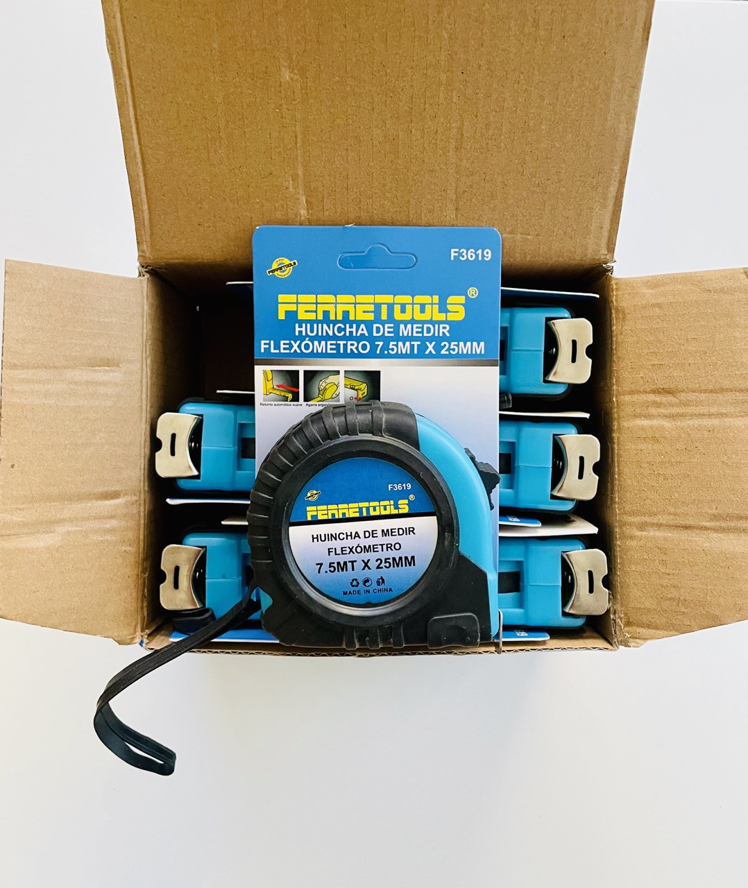 Huincha de medir 7.5 mts